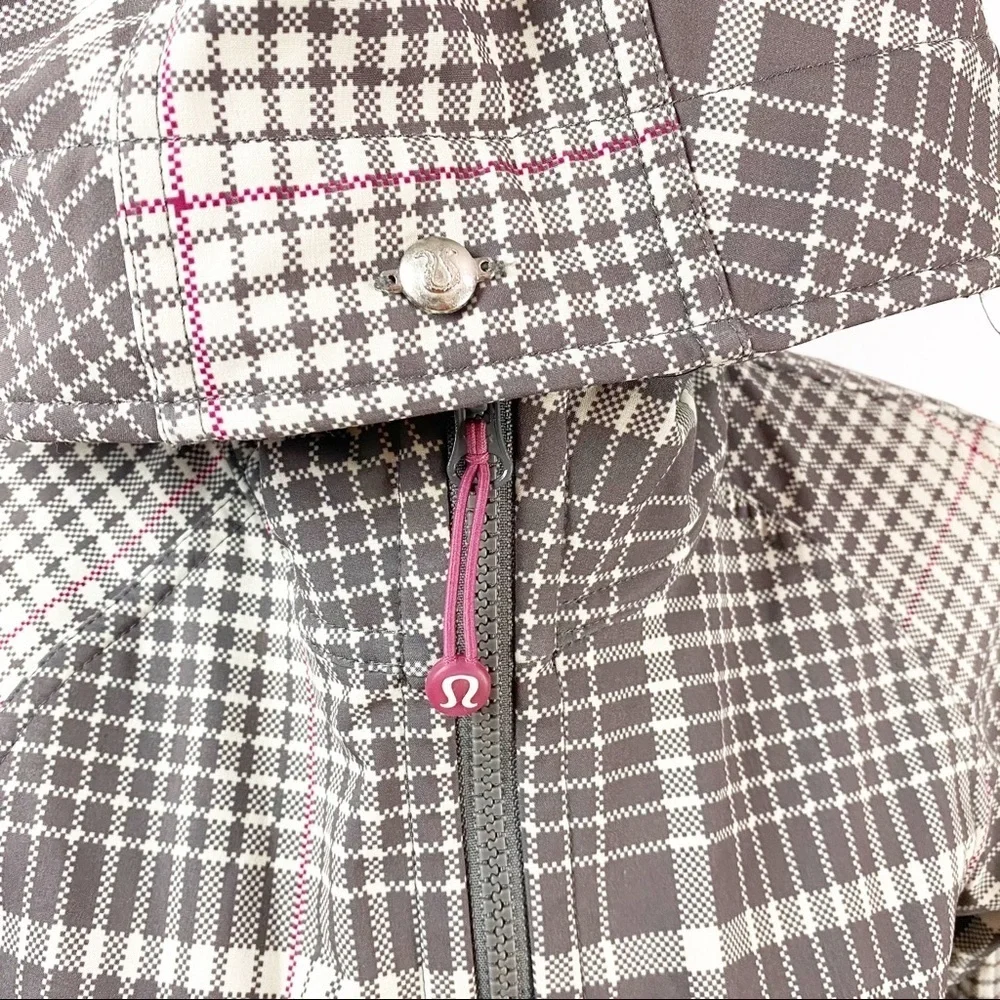 RARE Lululemon Apres Yoga Jacket  Softshell Plaid